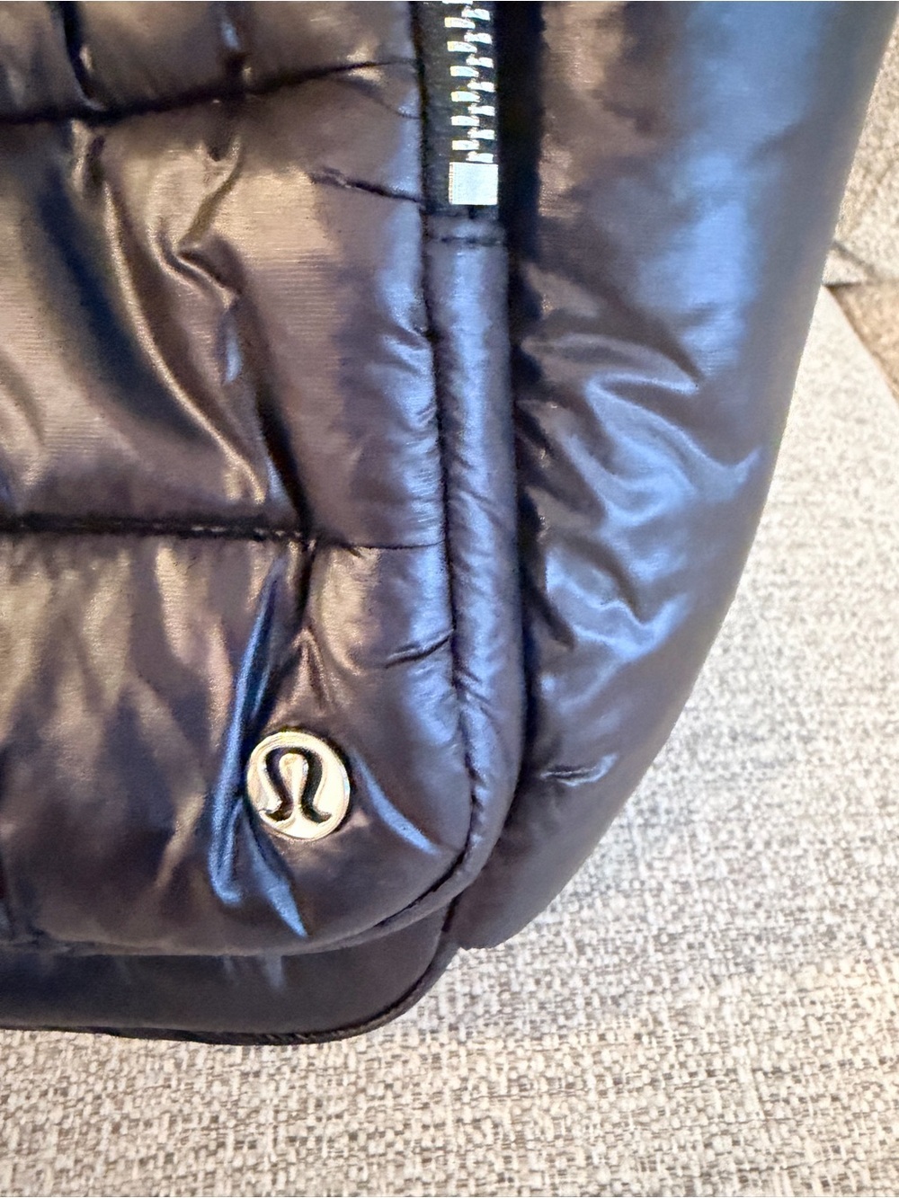 Lululemon Everywhere Backpack 22L Wunder Puff black limited edition NWT - Picture 9 of 15